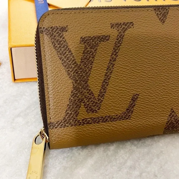 Bagsaaa L0vis Vvtt0n Zippy Wallet Giant Monogram Reverse coated canvas - 19.5 x 10.5 x 2.5 cm