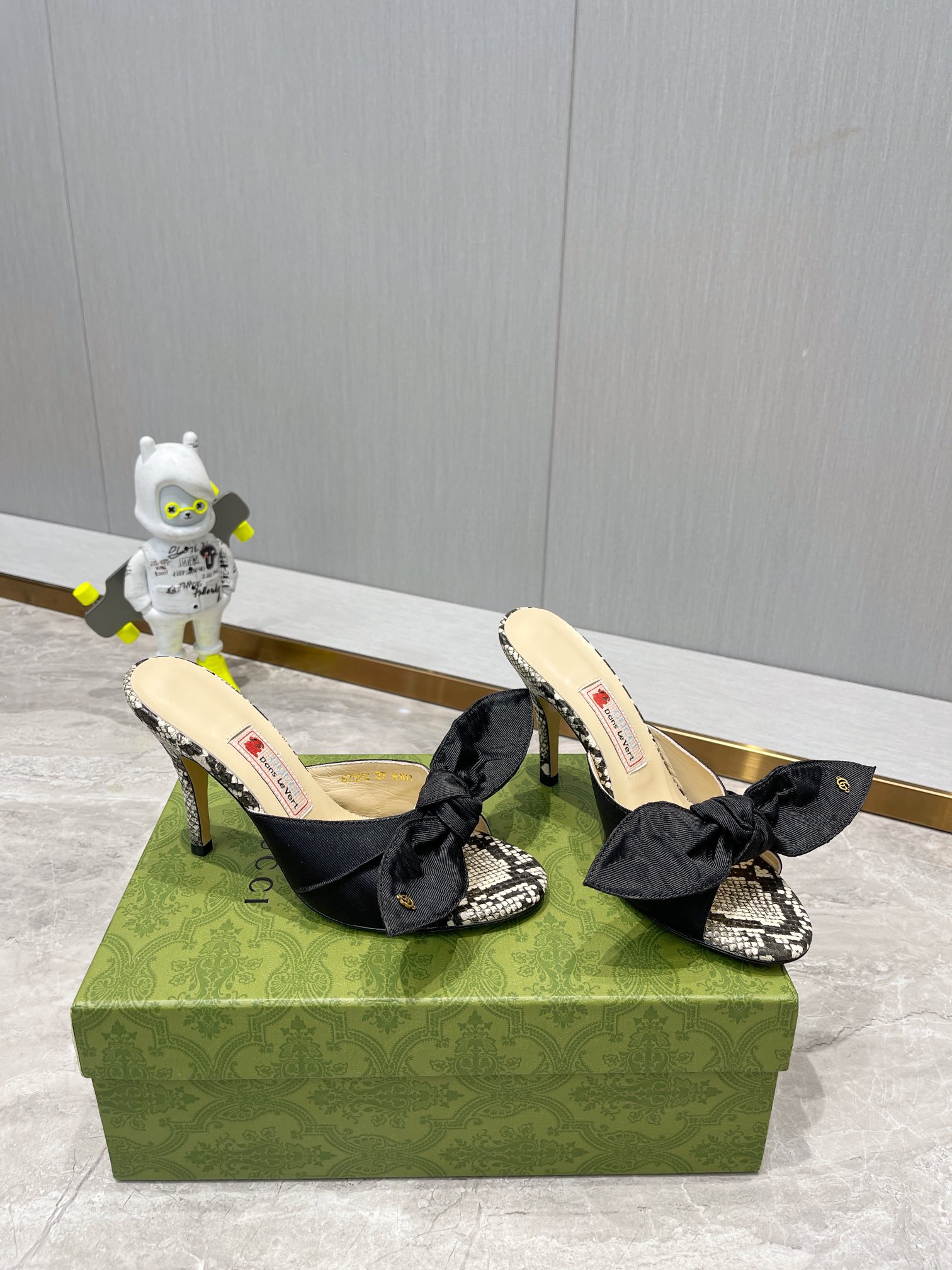 Bagsaaa Gvc*1 Leather Black Mules