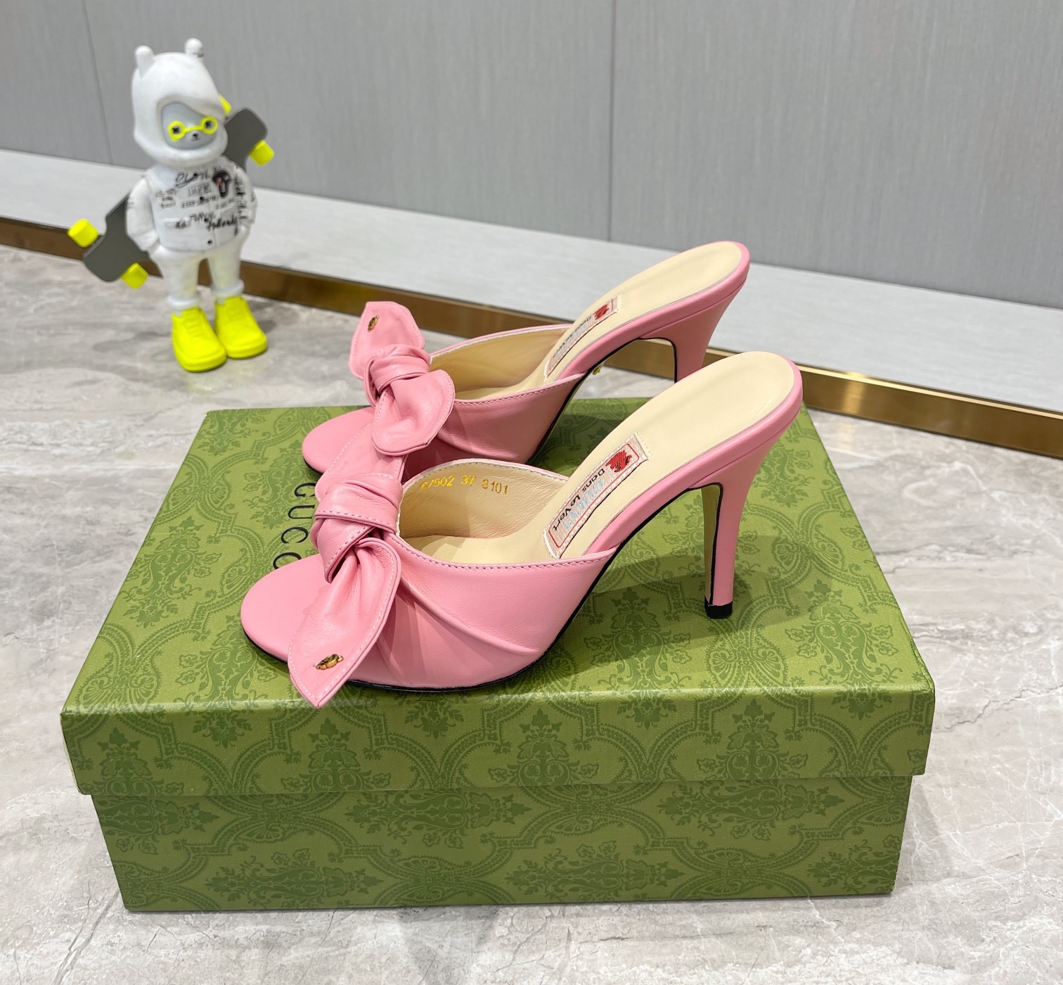 Bagsaaa Gvc*1 Leather Pink Mules