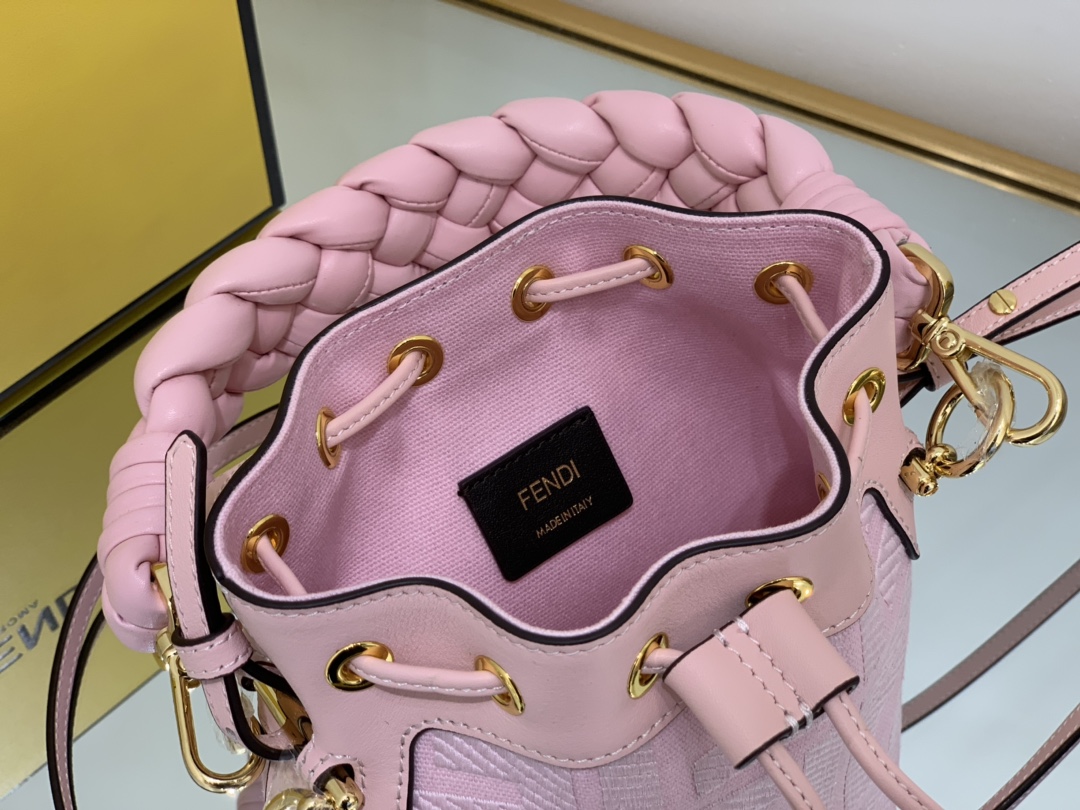 Bagsaaa F**di Mon Tresor Pink canvas FF mini bag - 18*10*12cm