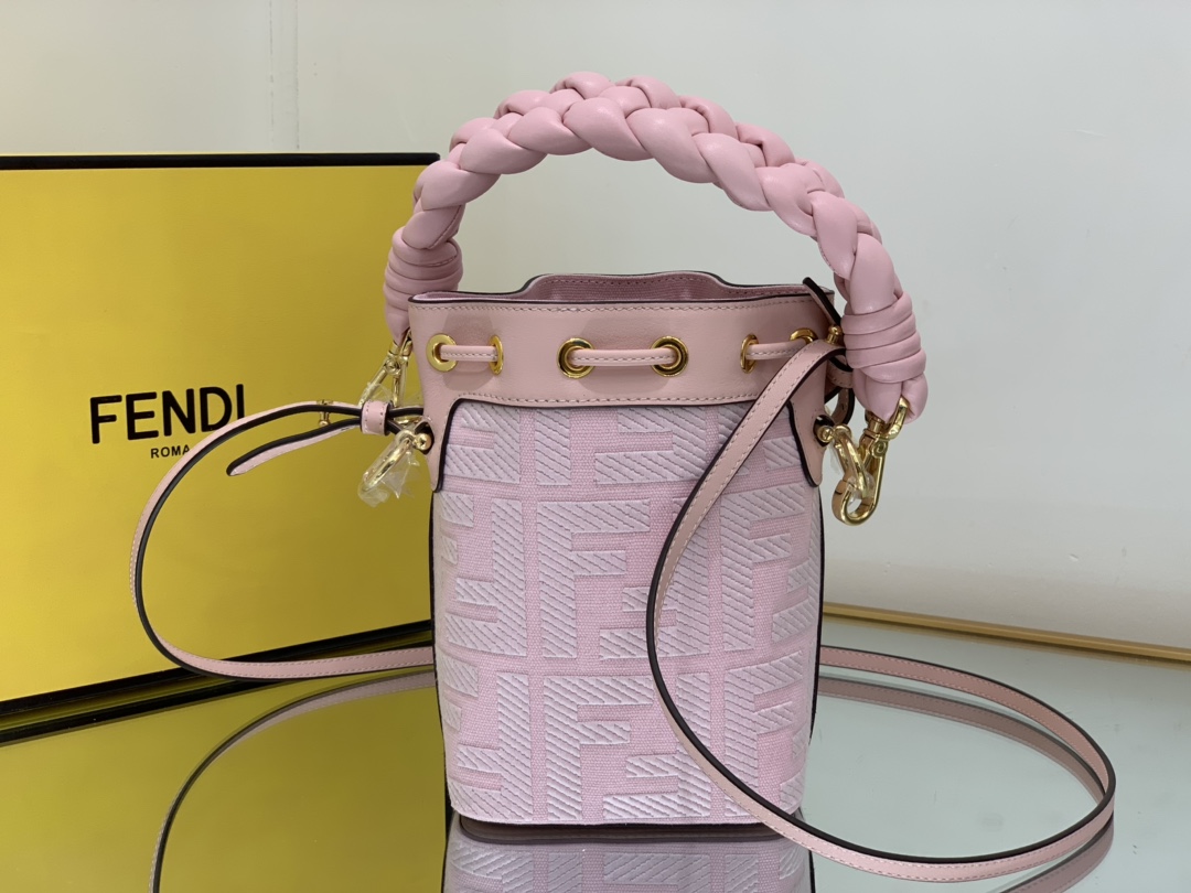 Bagsaaa F**di Mon Tresor Pink canvas FF mini bag - 18*10*12cm