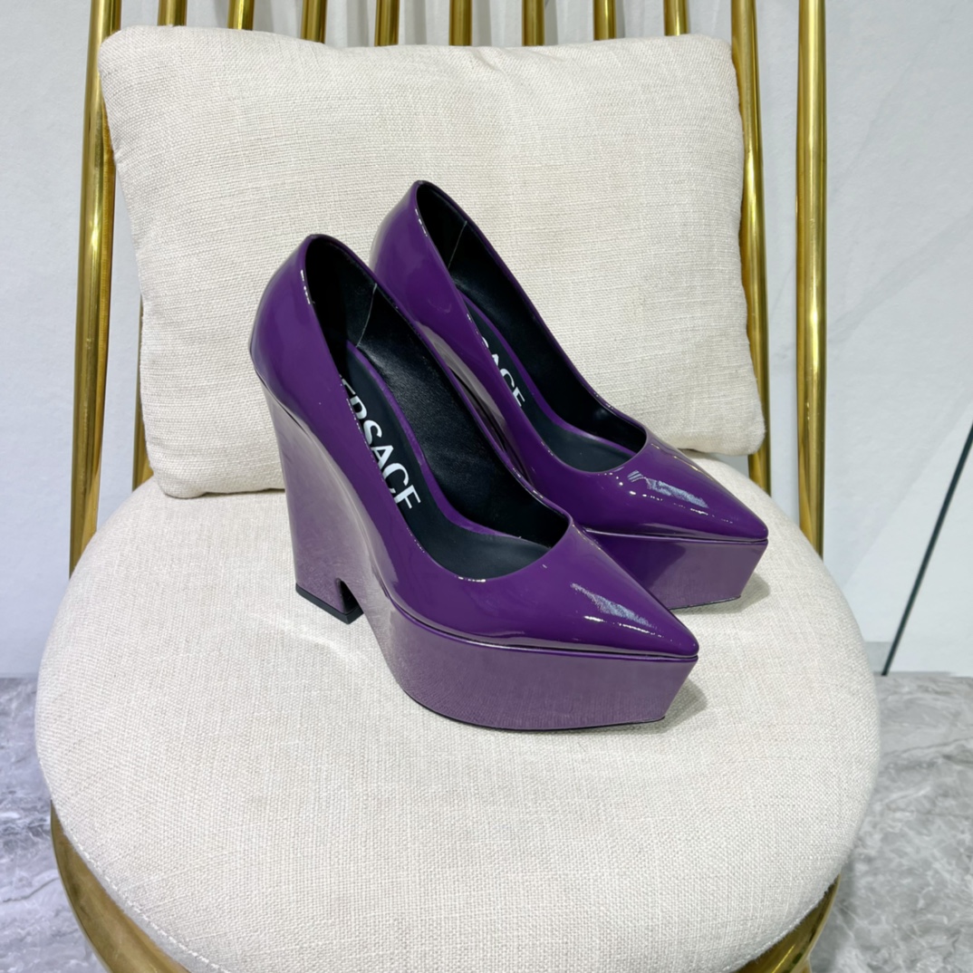 Bagsaaa Versace Purple Leather Heel