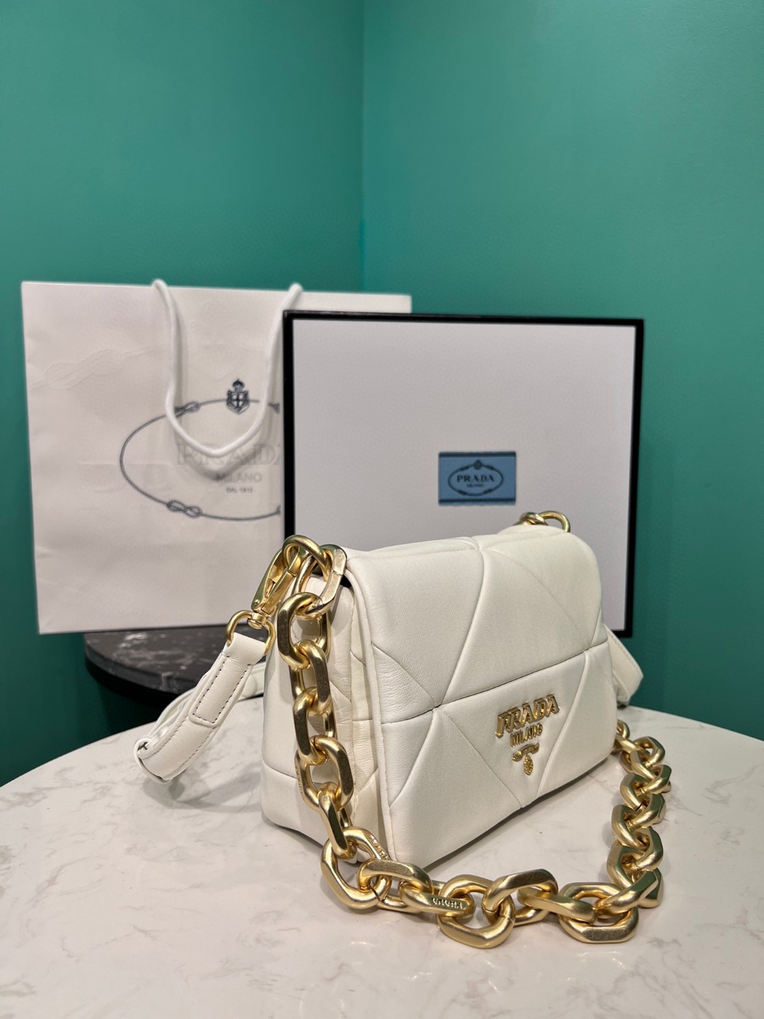 Bagsaaa Pra*a System nappa patchwork shoulder bag white -21*15*6.5cm