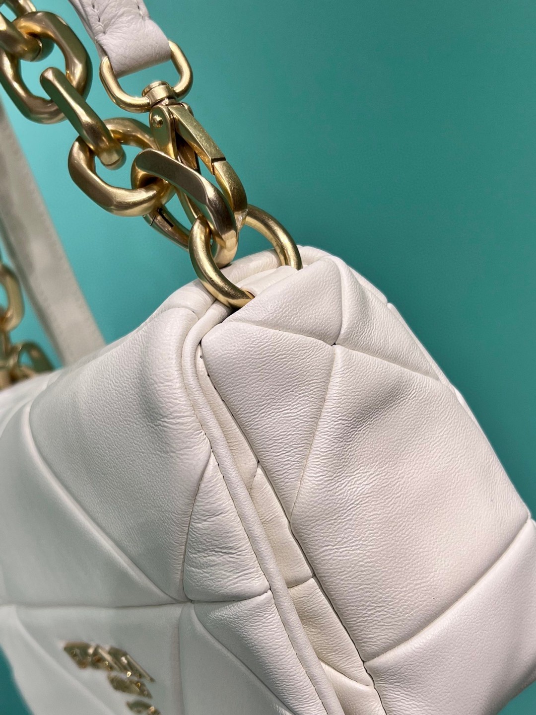 Bagsaaa Pra*a System nappa patchwork shoulder bag white -21*15*6.5cm