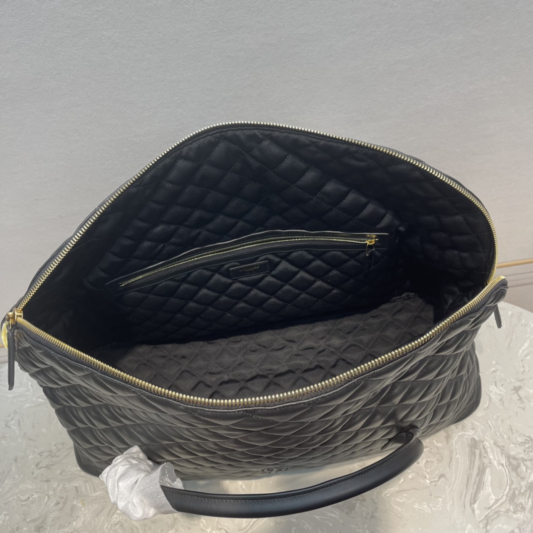 Bagsaaa Y51 Es Giant Travel Bag In Quilted Leather - 56x19x50cm