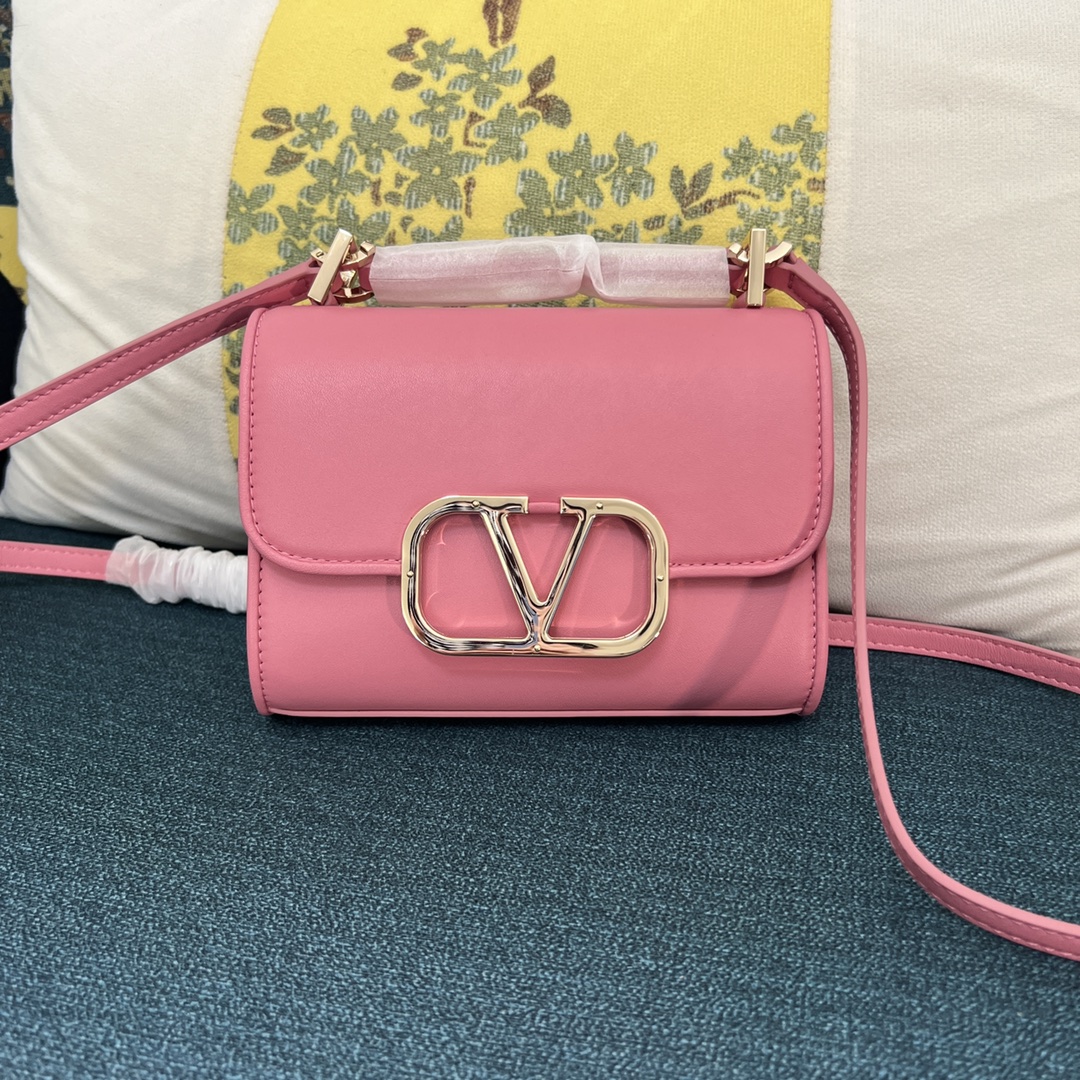 Bagsaaa Va1e*ntin0 Garavani small VLogo Type shoulder light pink bag - 18x13x5cm