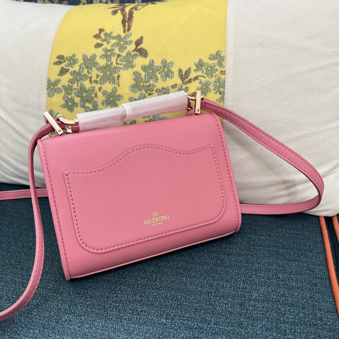 Bagsaaa Va1e*ntin0 Garavani small VLogo Type shoulder light pink bag - 18x13x5cm
