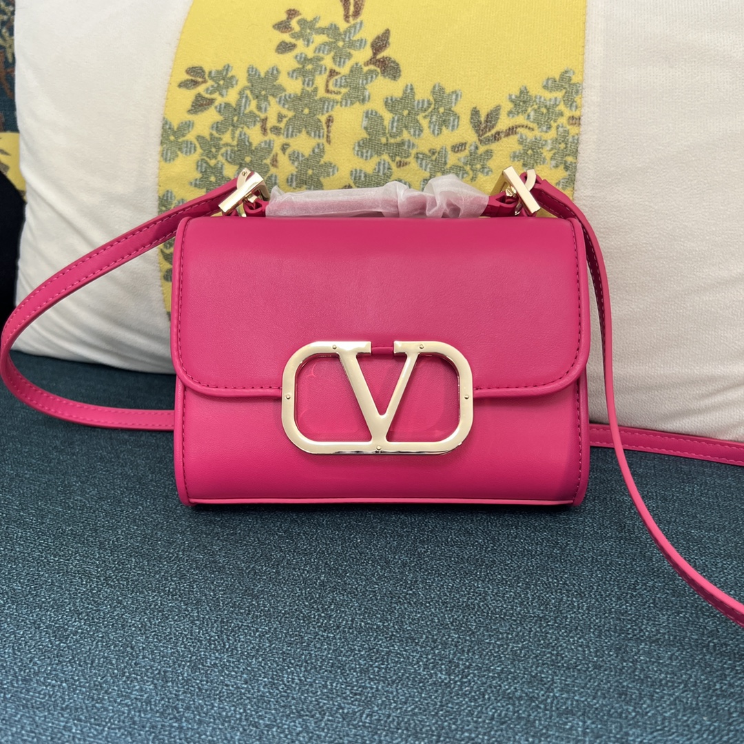 Bagsaaa Va1e*ntin0 Garavani small VLogo Type shoulder dark pink bag - 18x13x5cm