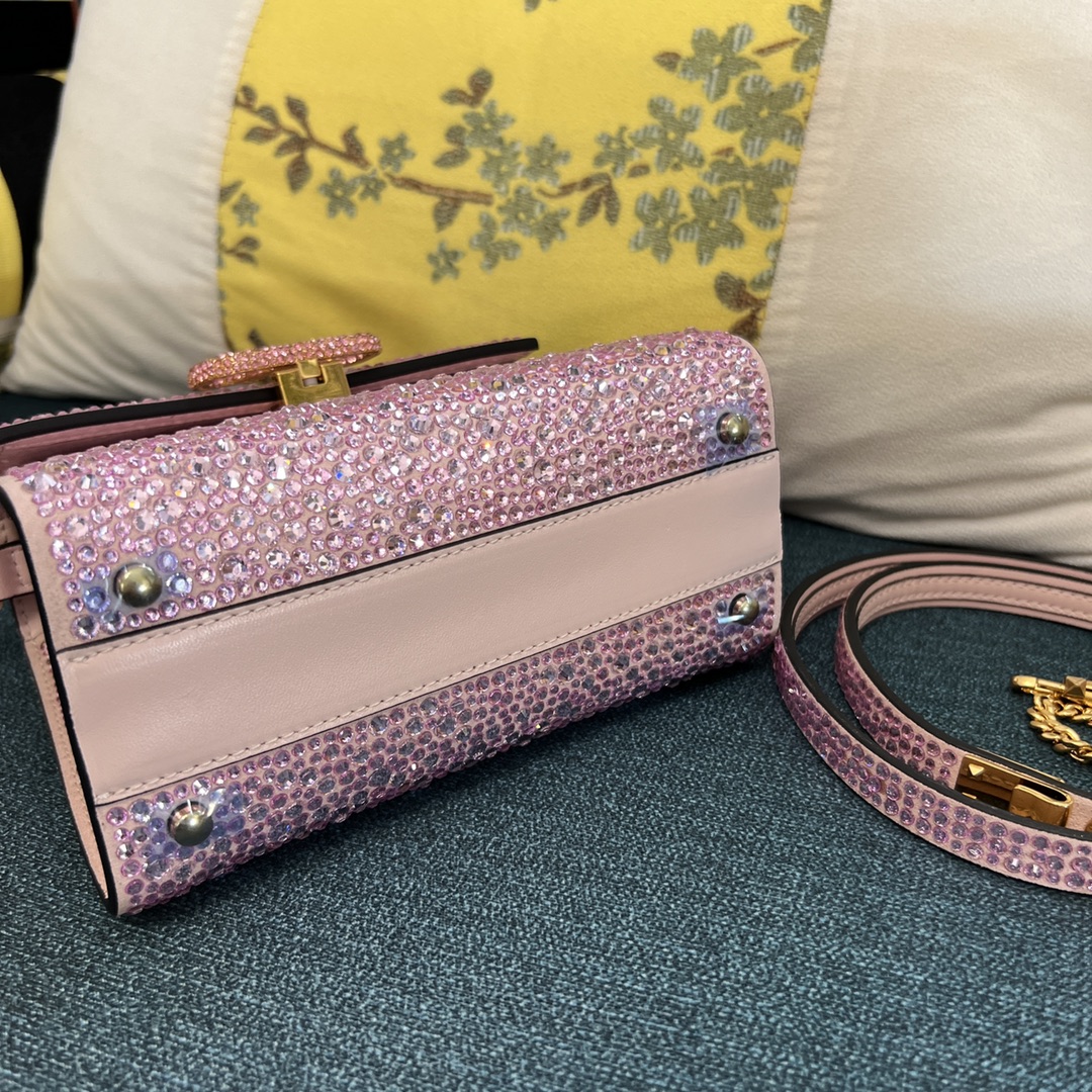 Bagsaaa Va1e*ntin0 Vsling Mini Handbag With Sparkling Embroidery Pink - W19xH13xD9 cm