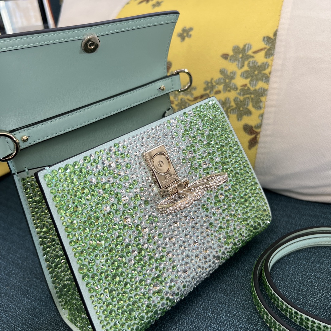 Bagsaaa Va1e*ntin0 Garavani Middle East Crystal VSling Top Handle Green Bag - 19x13x9cm