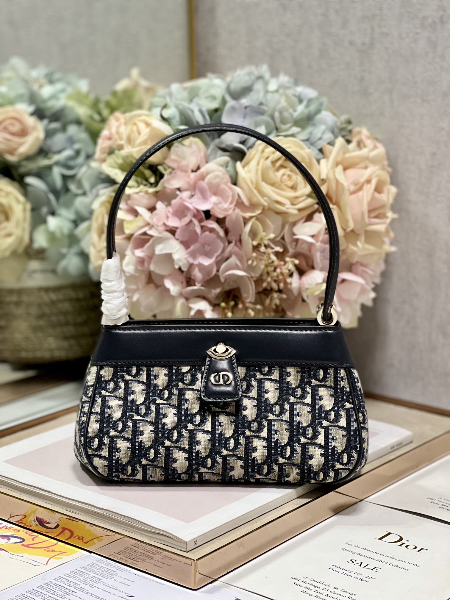 Bagsaaa D10r Small Key Dusty Ivory Blue Oblique Jacquard Bag - 22 x 12.5 x 12cm