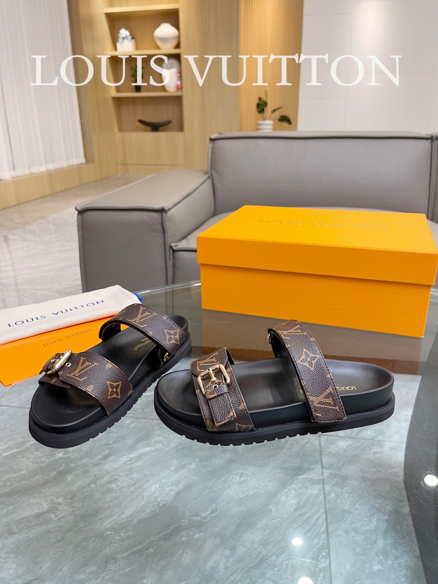 Bagsaaa L0vis Vvtt0n Bom Dia Flat Comfort Mule Monogram Brown