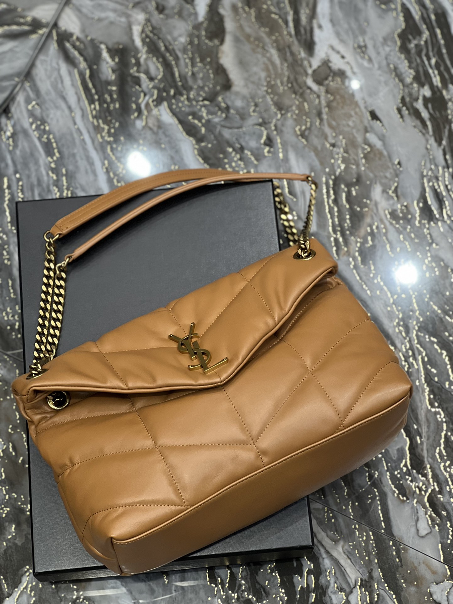 Bagsaaa Y51 Puffer Medium Chain Bag in Quilted Lambskin Dark Honey - 35 X 23 X 13,5 CM