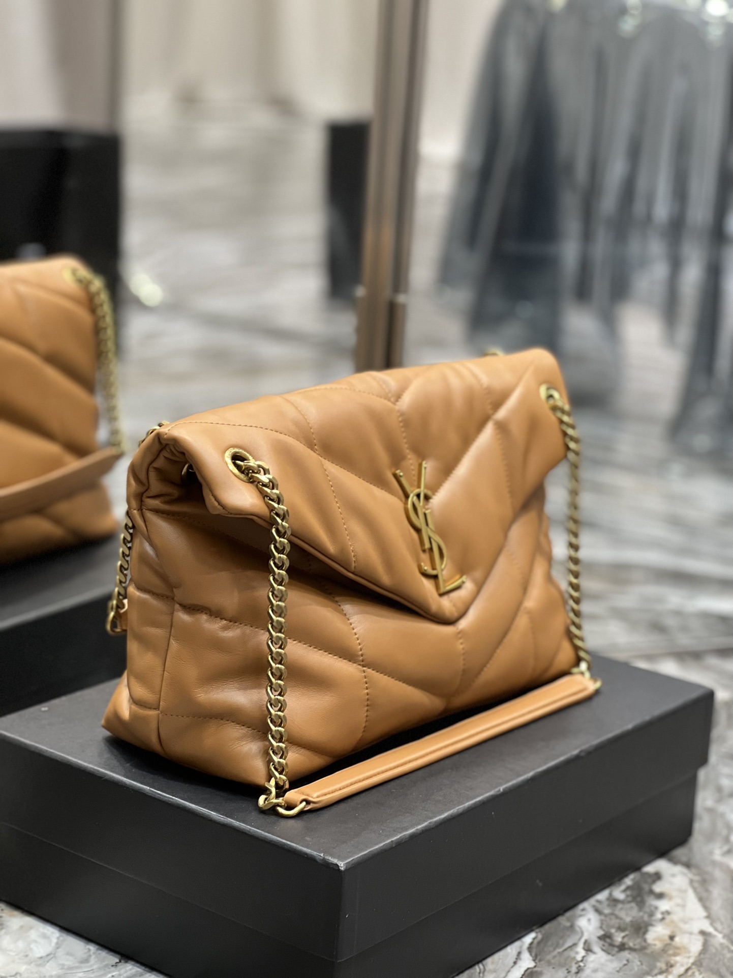 Bagsaaa Y51 Puffer Medium Chain Bag in Quilted Lambskin Dark Honey - 35 X 23 X 13,5 CM