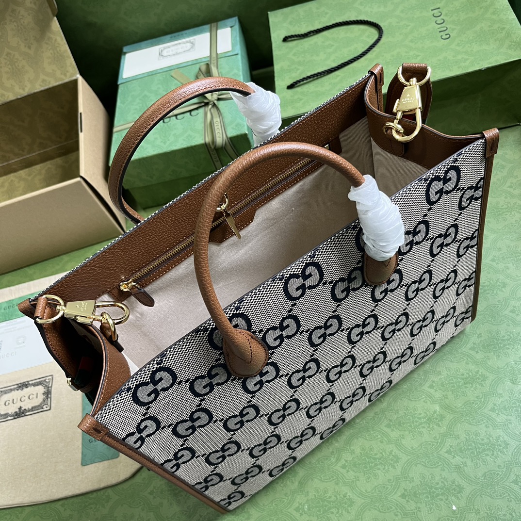 Bagsaaa Gvc*1 Jumbo GG tote bag - 37x32.5x15cm