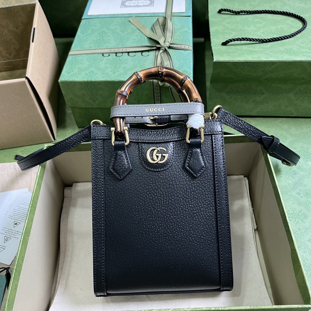 Bagsaaa Gvc*1 Diana mini tote bag - 15.5x 19.5x 6cm