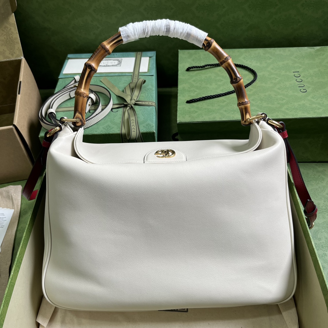 Bagsaaa Gvc*1 Diana large shoulder bag - W34cm x H26cm x D9cm