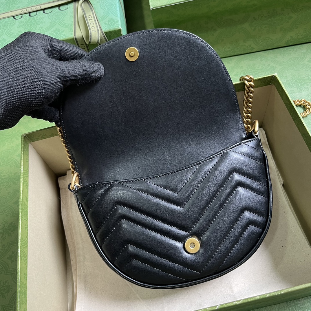 Bagsaaa Gvc*1 GG Marmont matelassé chain mini black bag - 20x14.5x4cm
