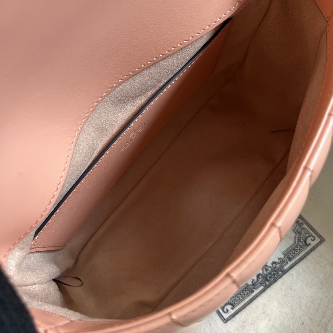 Bagsaaa Gvc*1 GG Marmont mini top handle peach leather bag - 21x 15.5x 8cm