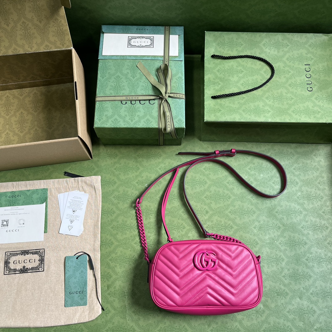Bagsaaa Gvc*1 GG Marmont matelassé small shoulder hot pink bag - 24x 13x 7cm