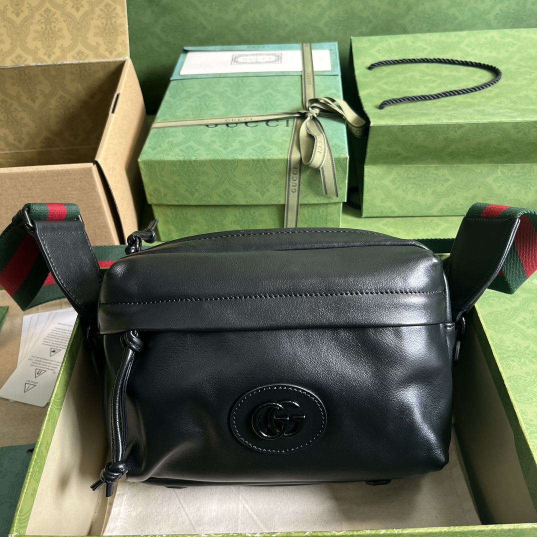 Bagsaaa Gvc*1 Shoulder black bag with tonal Double G - 23.5x 15.5x 8cm