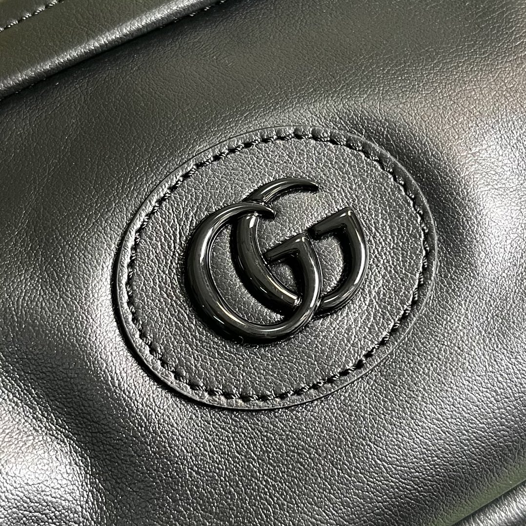 Bagsaaa Gvc*1 Shoulder black bag with tonal Double G - 23.5x 15.5x 8cm