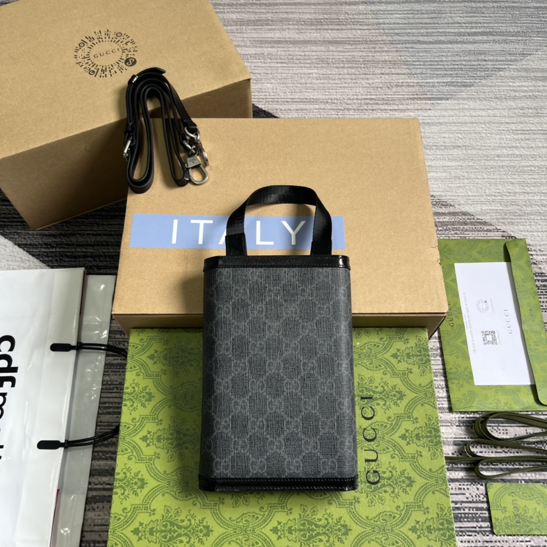 Bagsaaa GG top handle black wallet - 20x 14x 4cm