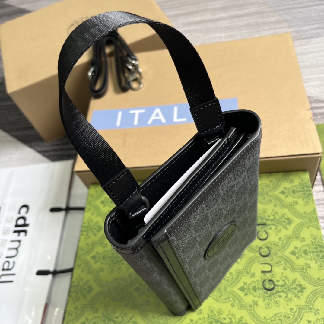 Bagsaaa GG top handle black wallet - 20x 14x 4cm