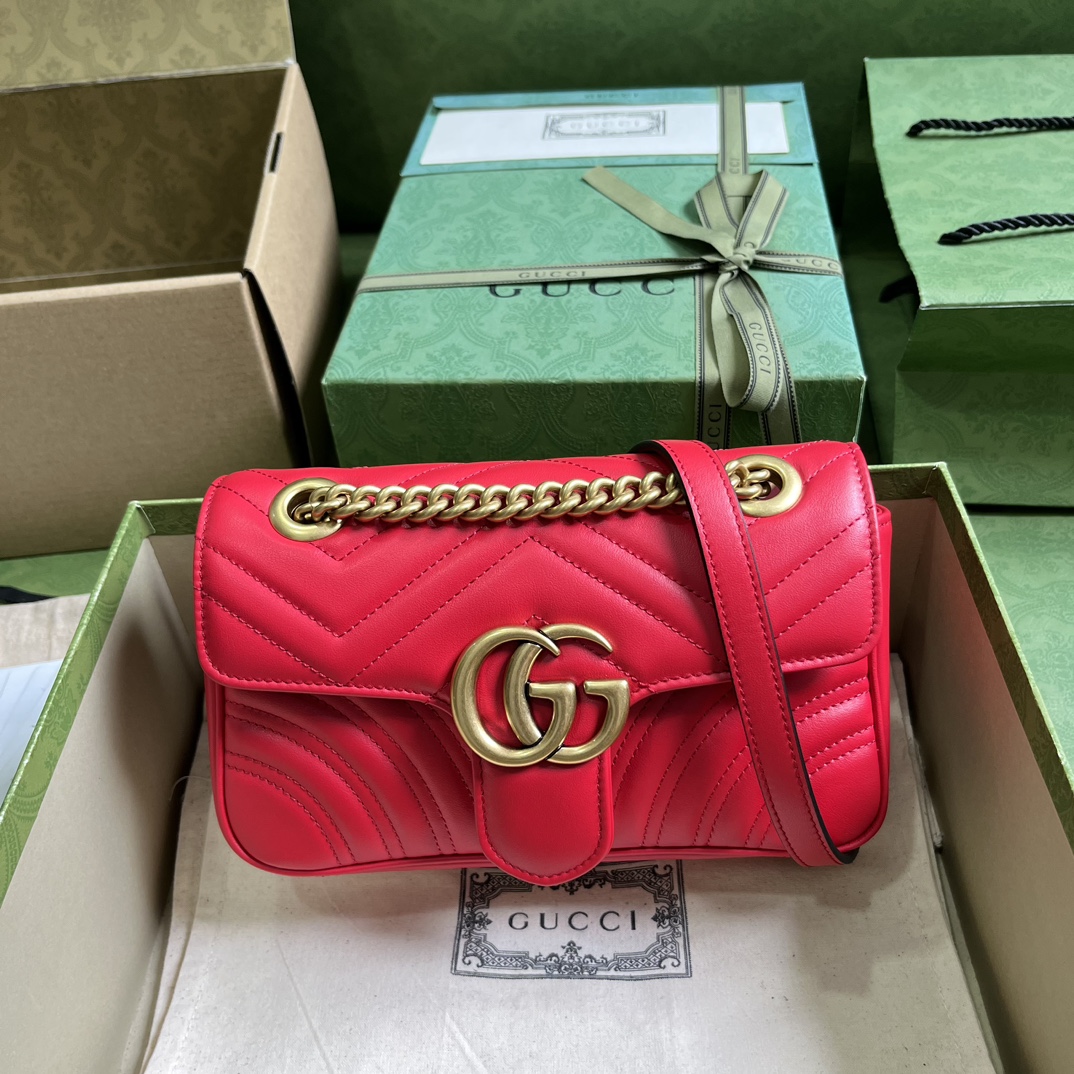 Bagsaaa Gvc*1 GG Marmont matelassé shoulder red bag - 22X 13 x 6 cm