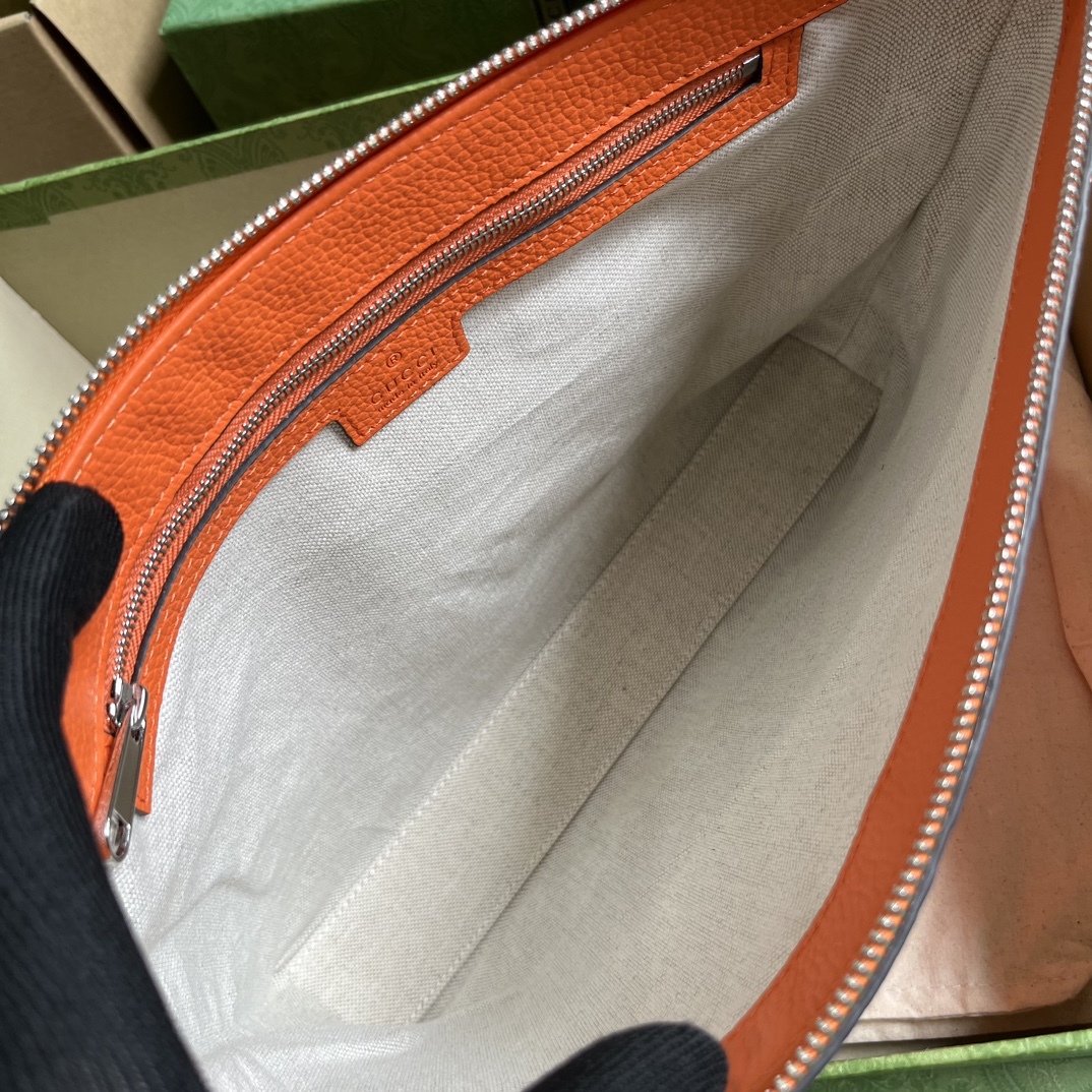 Bagsaaa Gvc*1 GG embossed messenger bag in orange leather - 31x 24.5x 5cm
