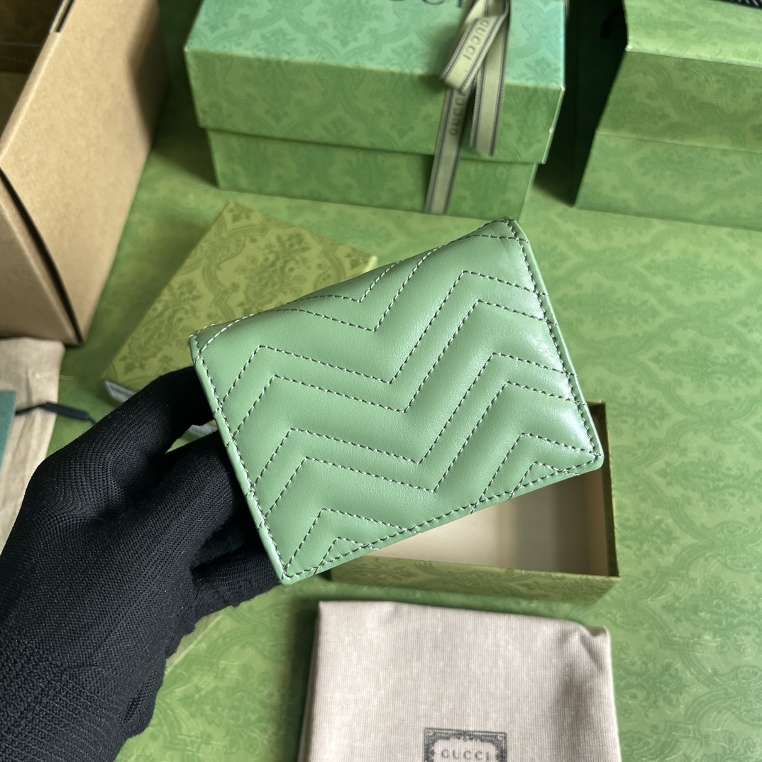 Bagsaaa Gvc*1 GG Marmont matelassé card case wallet sage green - 11 x 8.5 x 3cm
