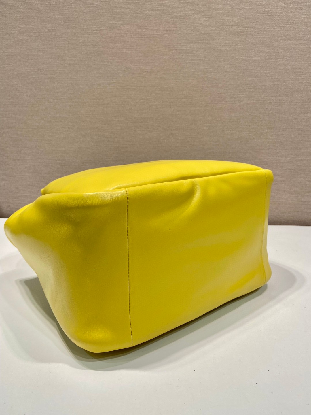 Bagsaaa Pra*a padded Pra*a Soft nappa-leather yellow bag - 30*26*17cm