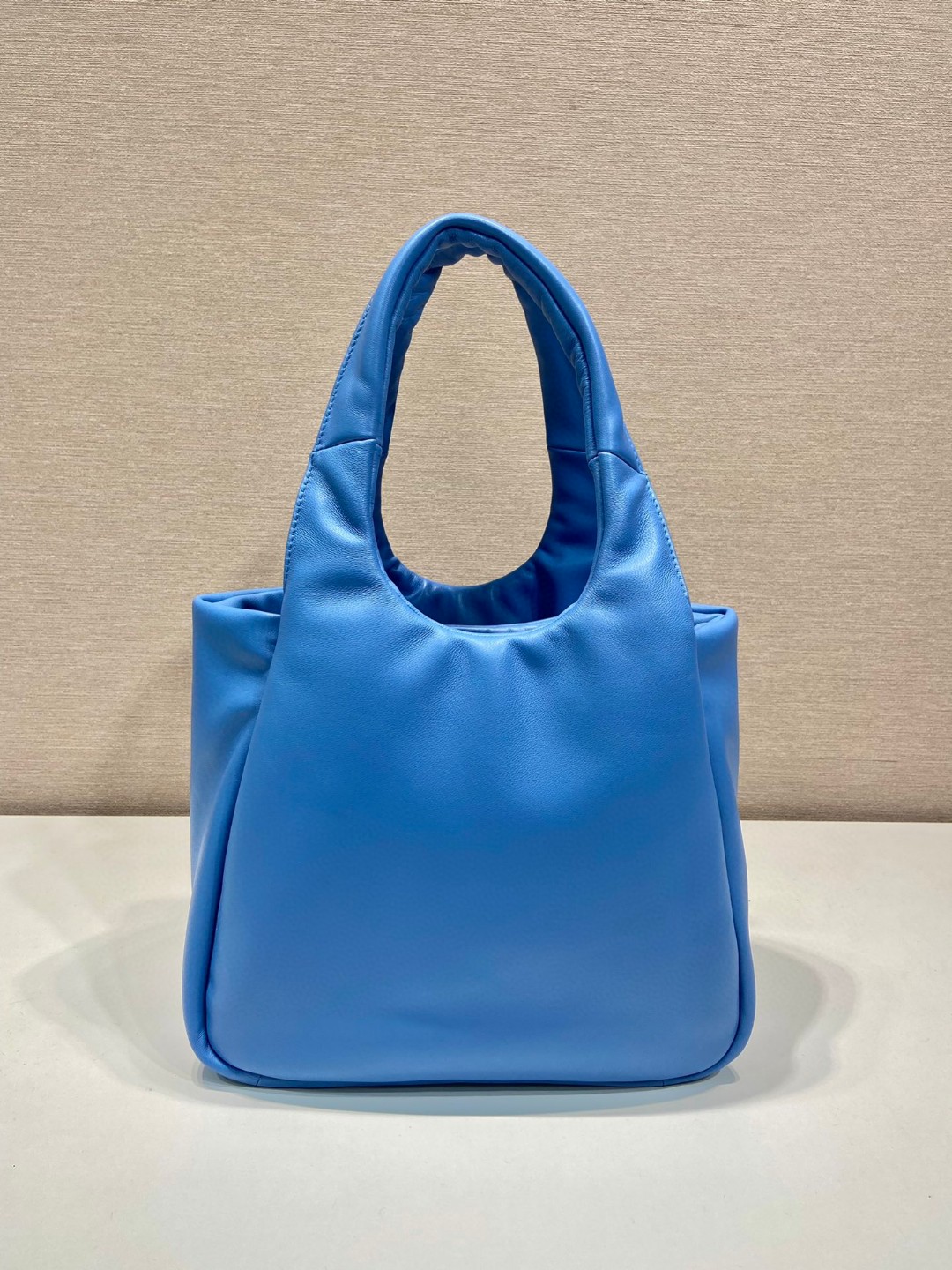 Bagsaaa Pra*a padded Pra*a Soft nappa-leather beige bag - 30*26*17cm