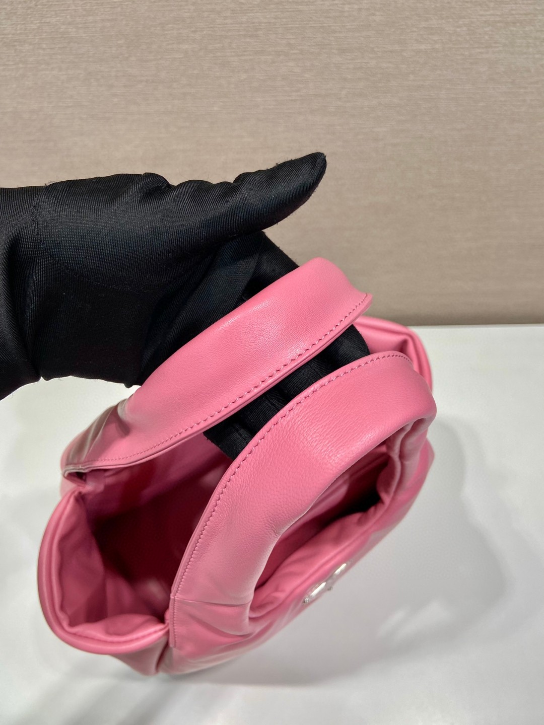 Bagsaaa Pra*a padded Pra*a Soft nappa-leather pink bag - 30*26*17cm