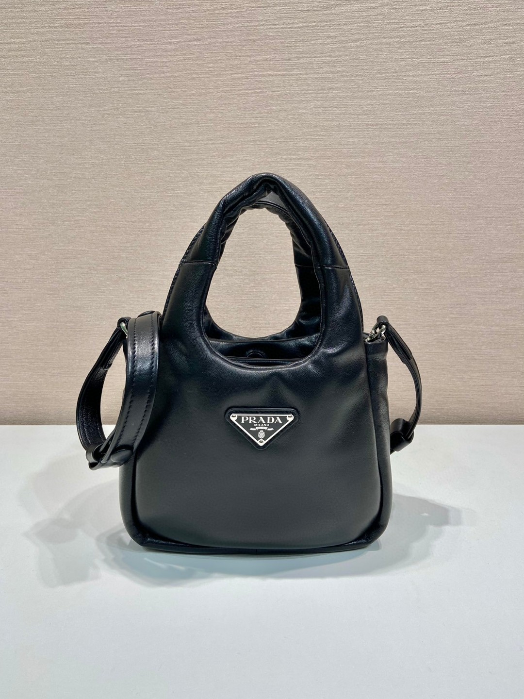 Bagsaaa Pra*a (7 colors) Small padded Pra*a Soft nappa-leather bag - 18*15.5*10cm