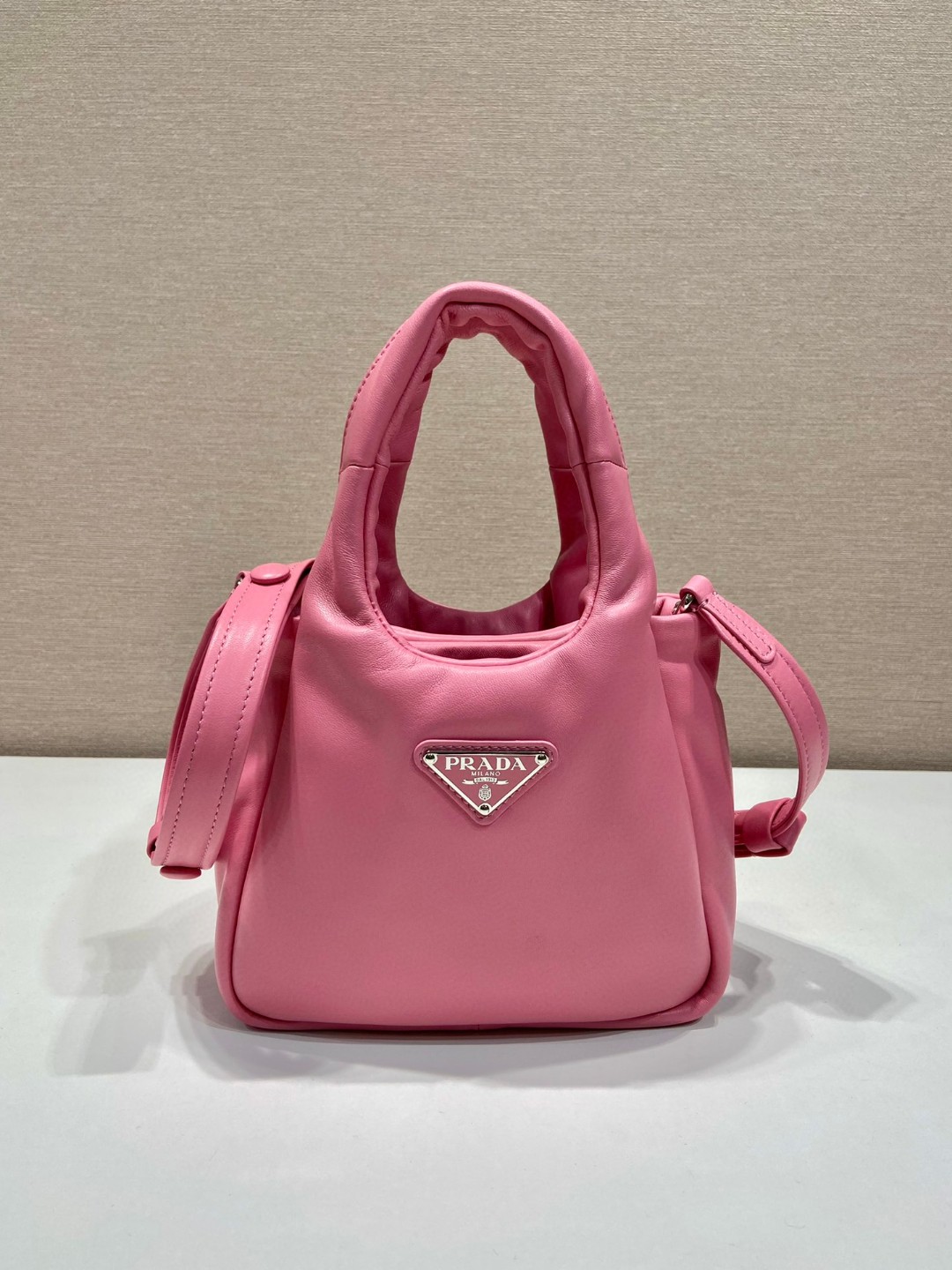 Bagsaaa Pra*a (7 colors) Small padded Pra*a Soft nappa-leather bag - 18*15.5*10cm