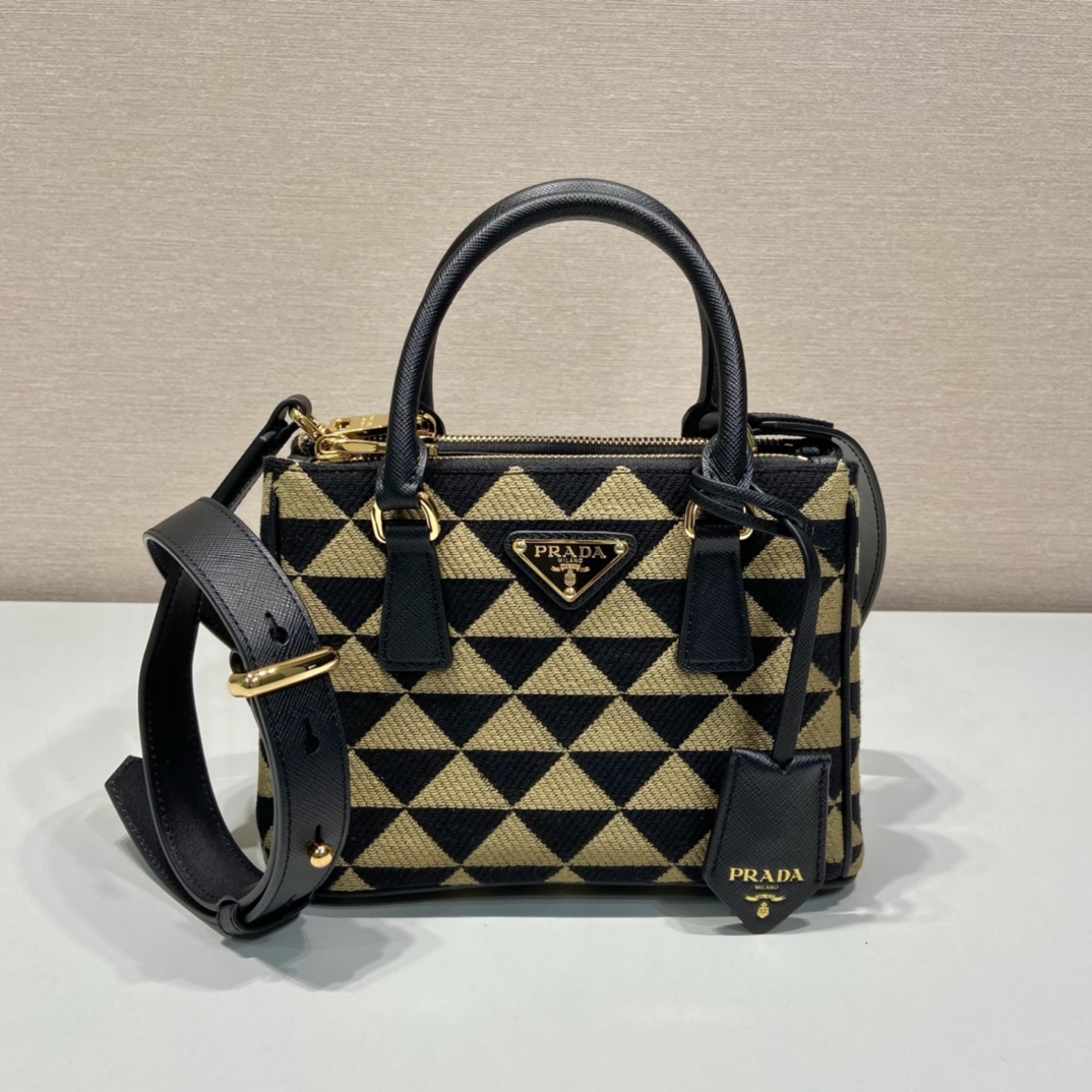 Bagsaaa Pra*a Symbole embroidered fabric mini black bag - 20x15x9.5cm