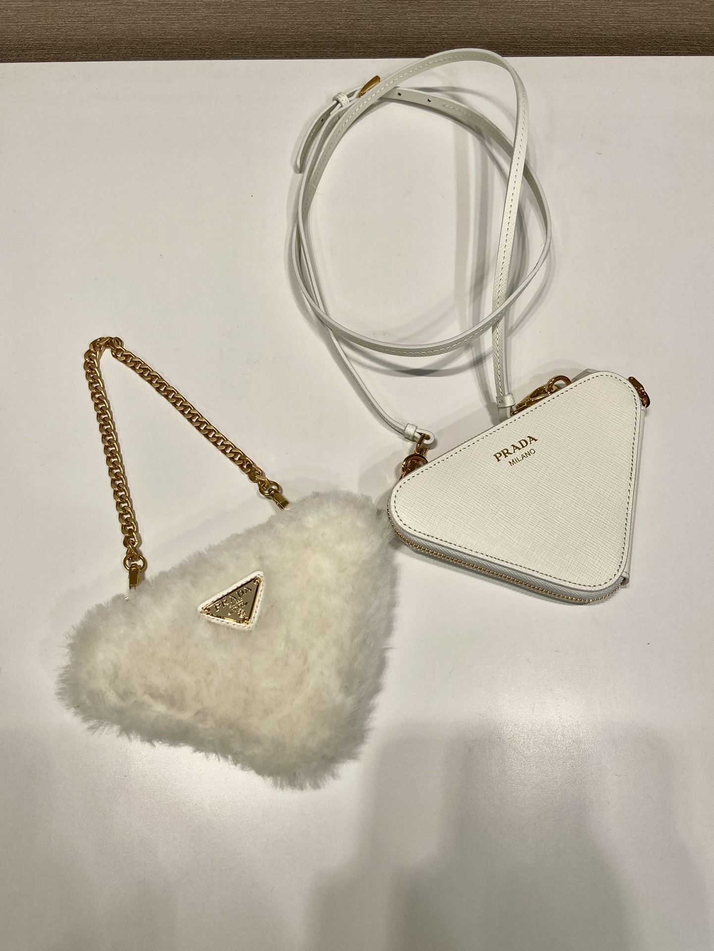 Bagsaaa Pra*a Shearling and Saffiano leather mini-pouch white - 15x10x5cm