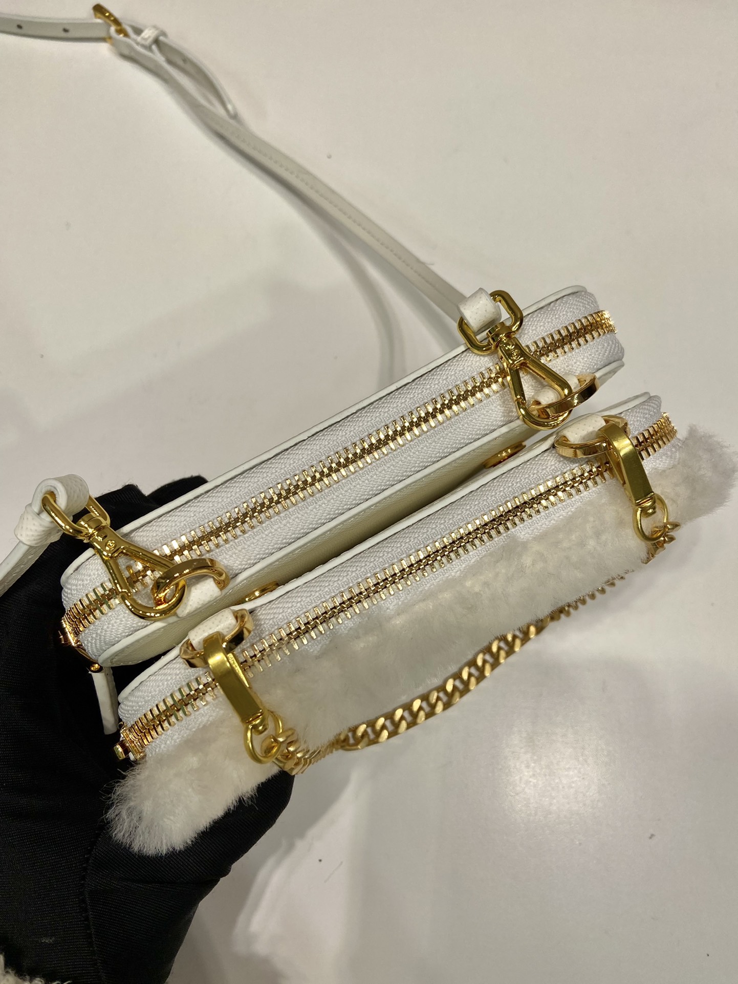 Bagsaaa Pra*a Shearling and Saffiano leather mini-pouch white - 15x10x5cm