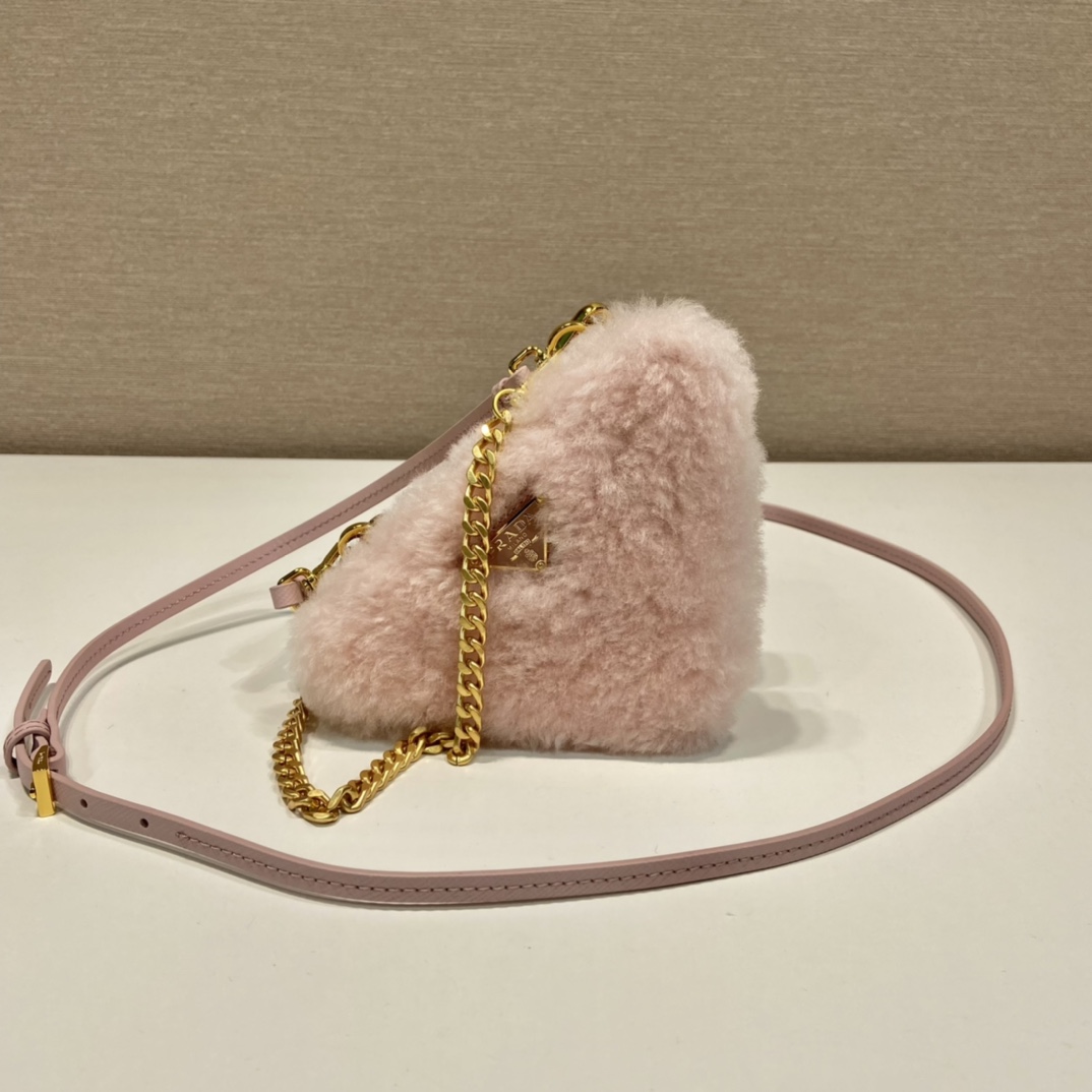 Bagsaaa Pra*a Shearling and Saffiano leather mini-pouch pink - 15x10x5cm