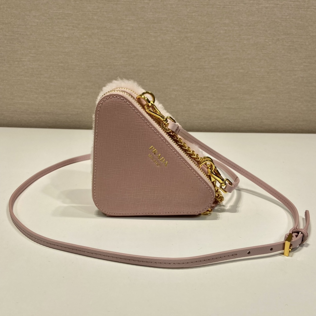 Bagsaaa Pra*a Shearling and Saffiano leather mini-pouch pink - 15x10x5cm