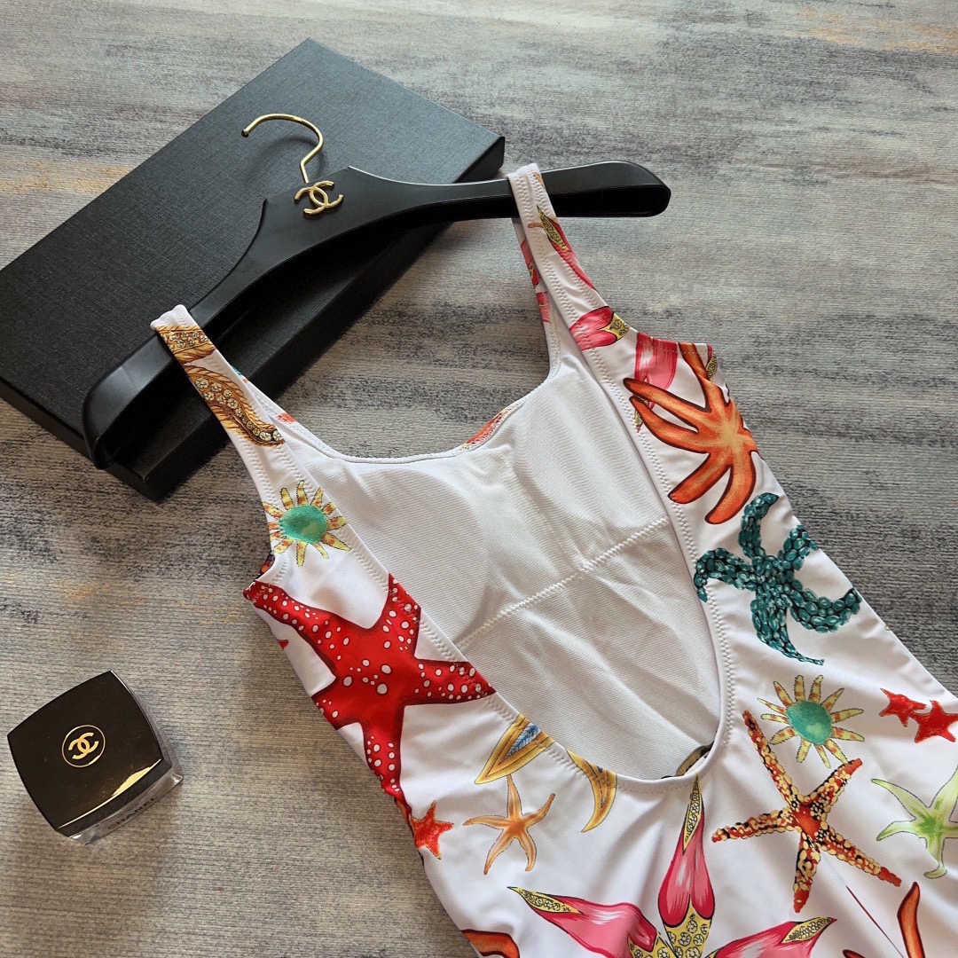 Bagsaaa Versace Tresor De La Mer One-Piece Swimsuit White Multicolor