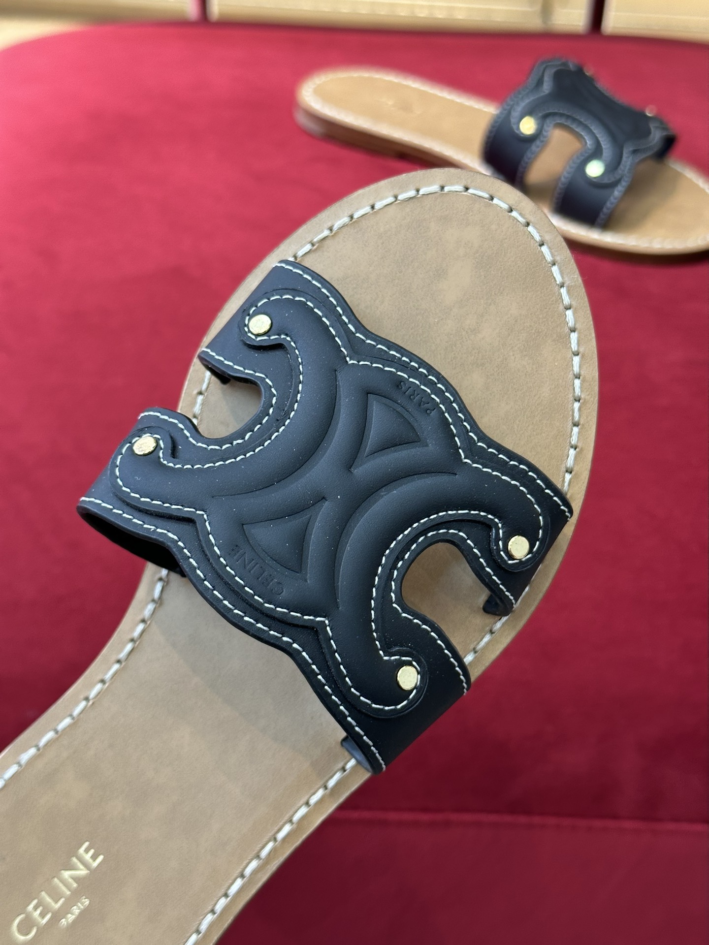 Bagsaaa Ce1i*e Black Leather Slides