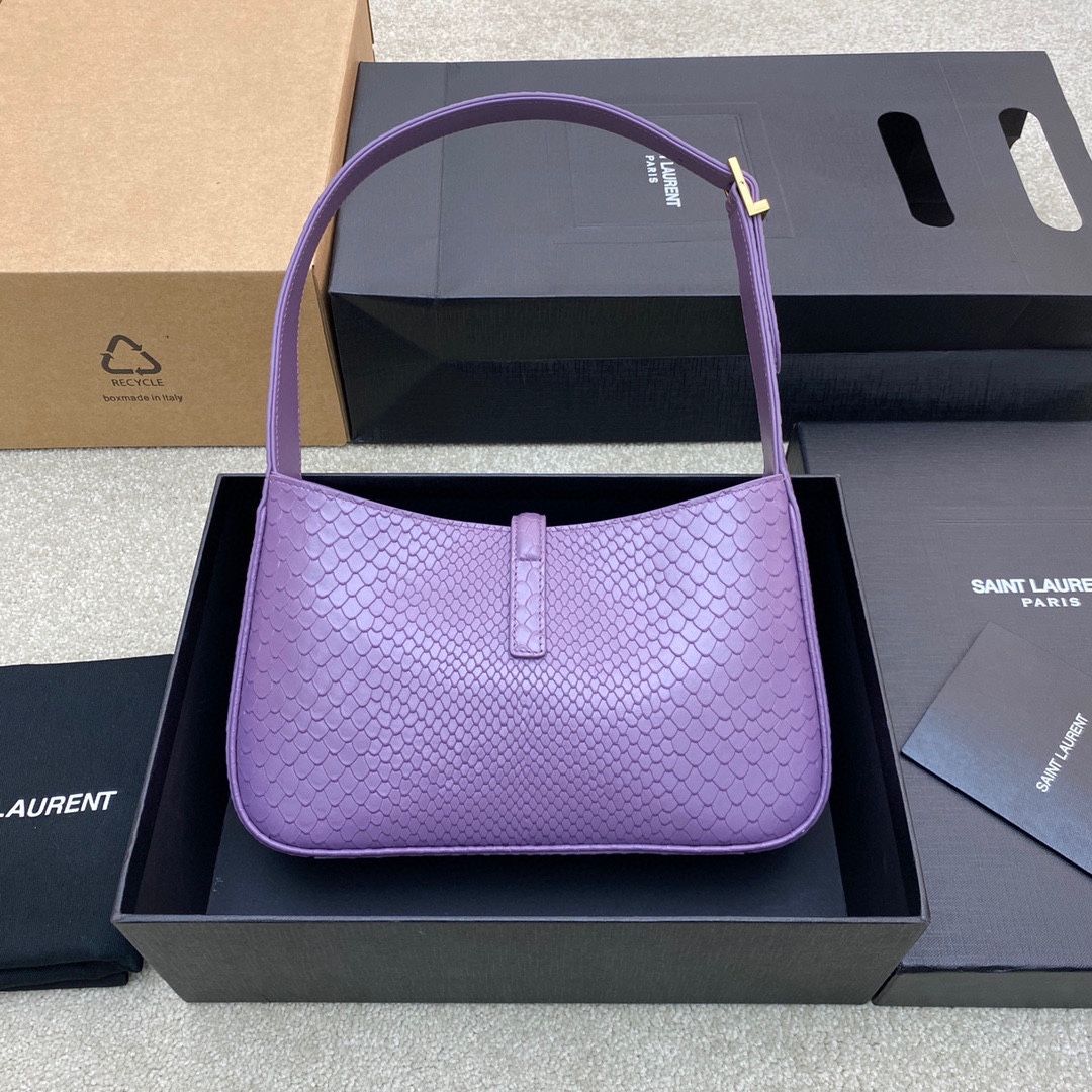 Bagsaaa Y51 LE 5 À 7 in purple python leather - 23 X 16 X 6,5 CM