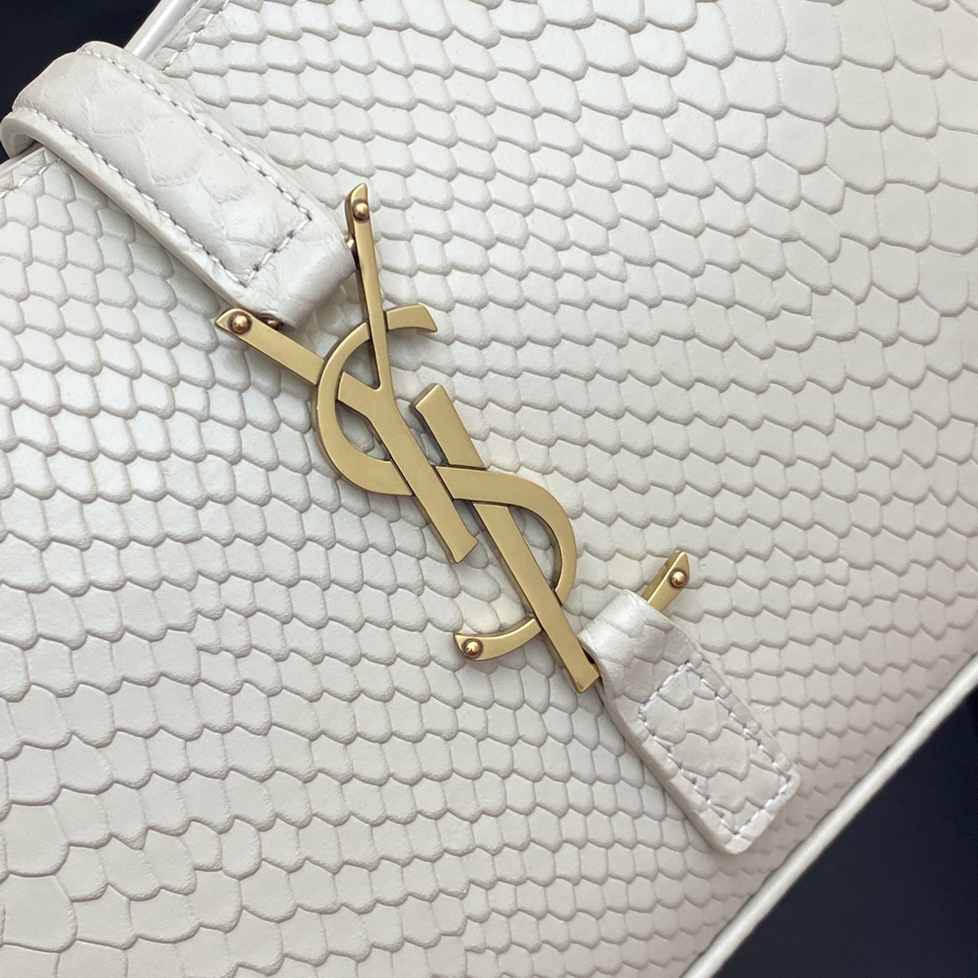 Bagsaaa Y51 LE 5 À 7 in white python leather - 23 X 16 X 6,5 CM