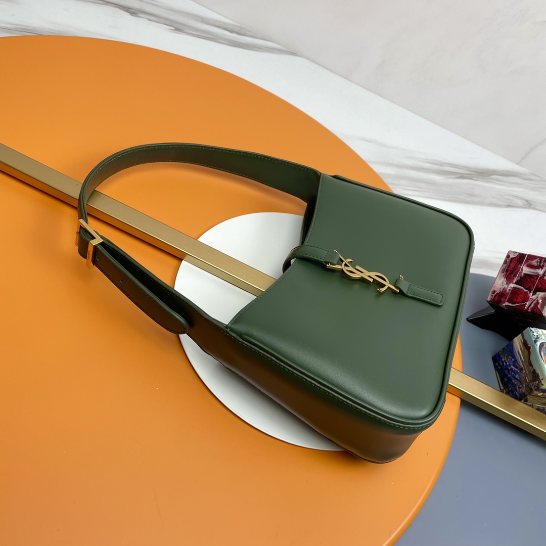 Bagsaaa Y51 LE 5 À 7 in green smooth leather - 23 X 16 X 6,5 CM