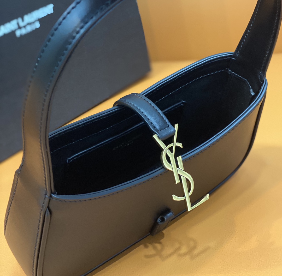 Bagsaaa Y51 LE 5 À 7 Mini in black smooth leather - 19x11.5x4.5cm