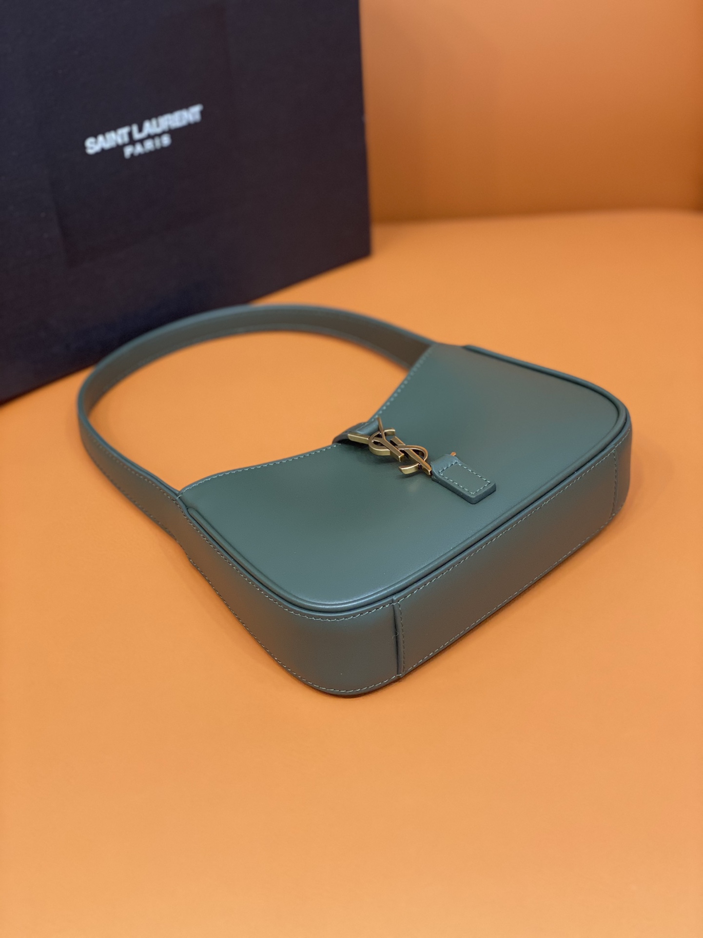 Bagsaaa Y51 LE 5 À 7 Mini in dark green smooth leather - 19x11.5x4.5cm