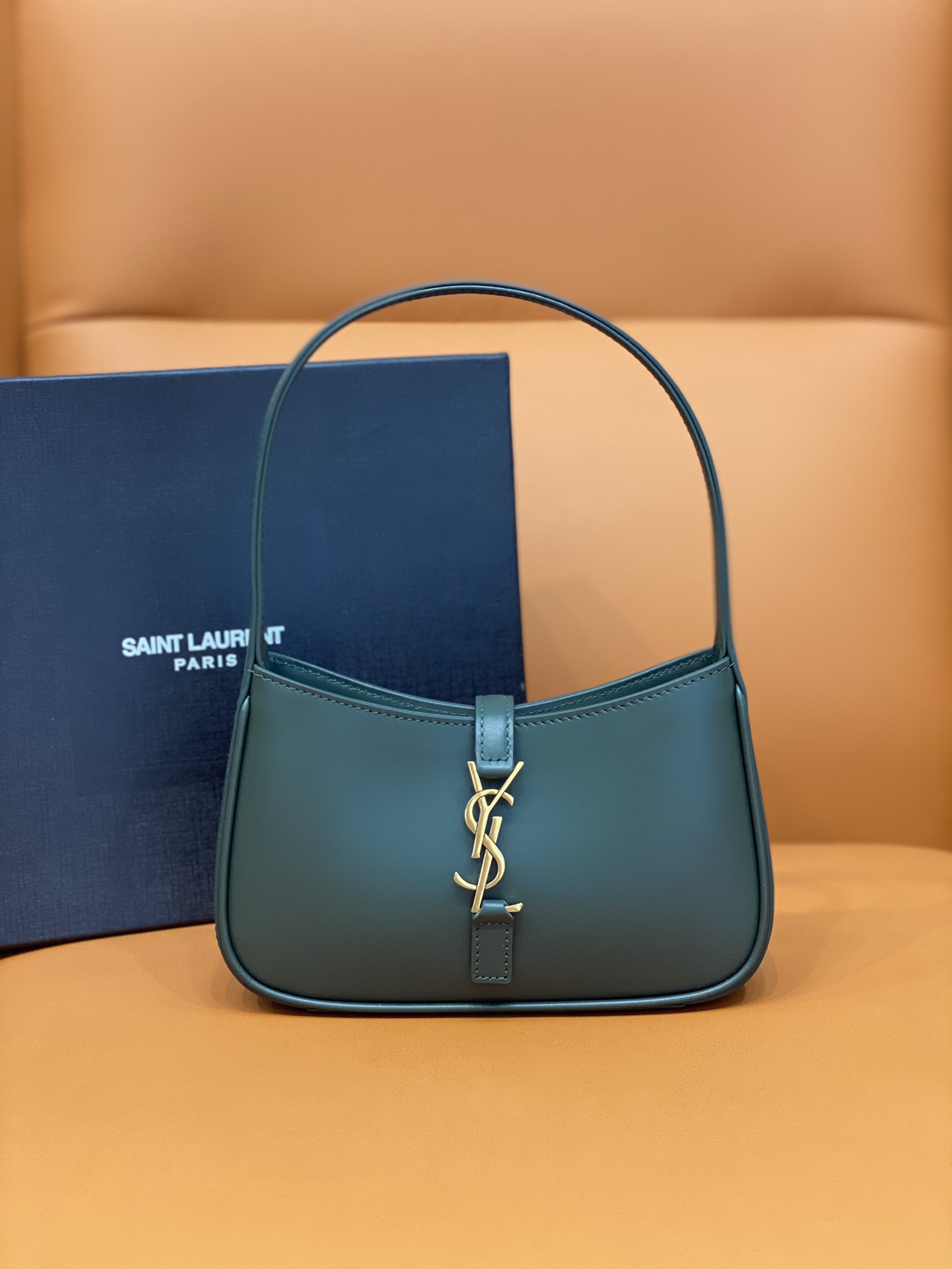 Bagsaaa Y51 LE 5 À 7 Mini in dark green smooth leather - 19x11.5x4.5cm
