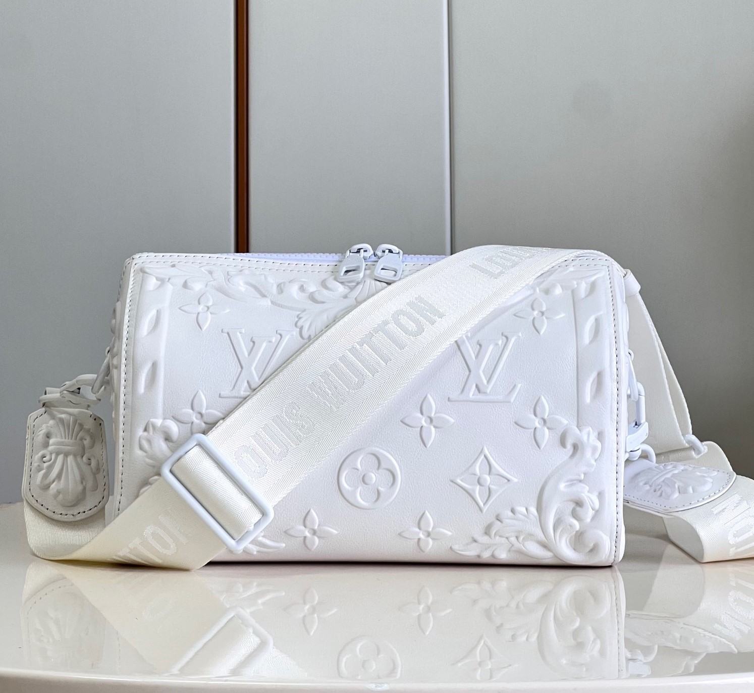 Bagsaaa L0vis Vvtt0n City Keepall Bag White - 27 x 17 x 13 cm